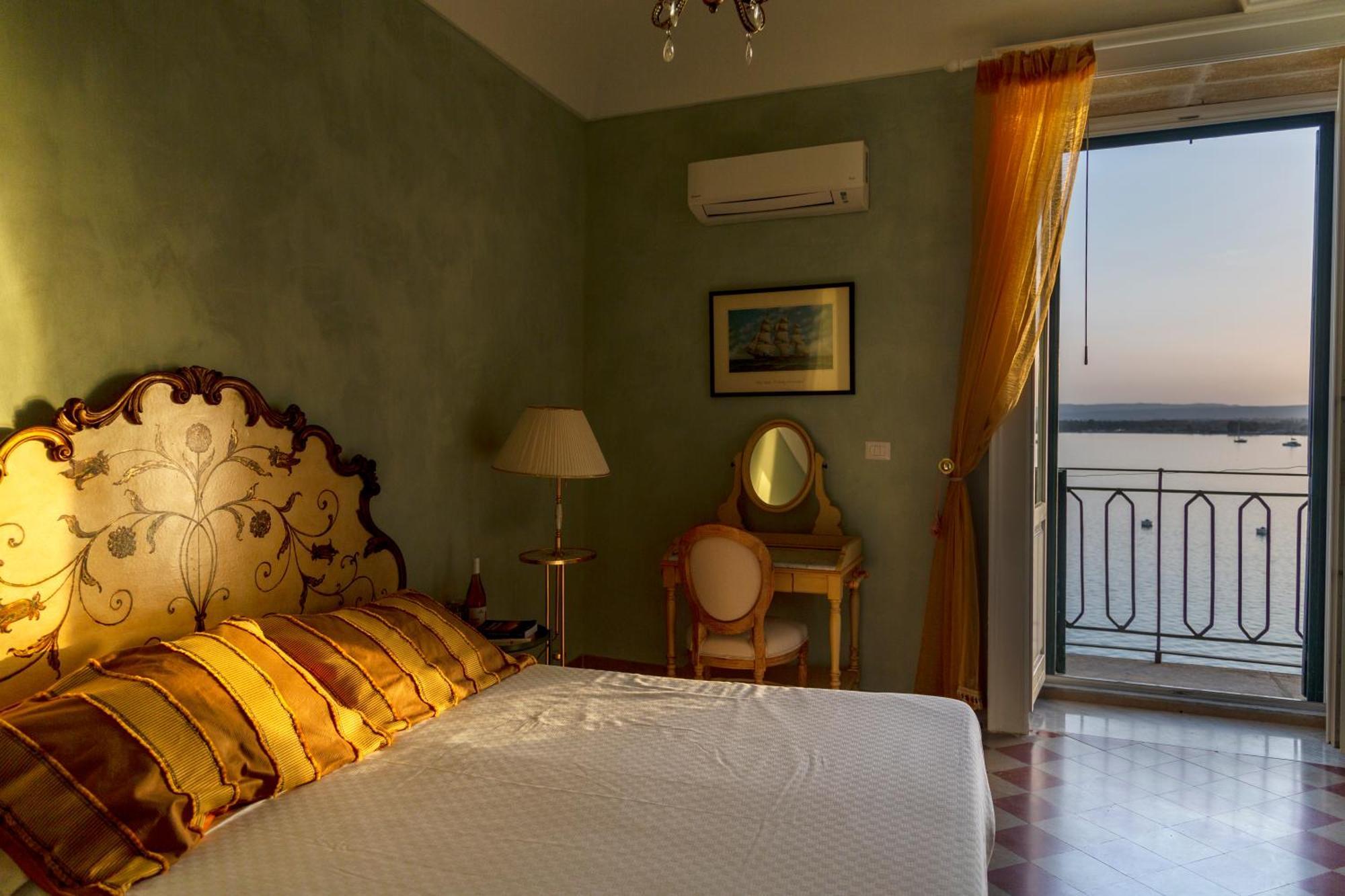 Dimora Di Ulisse Sea View Holiday Apartment Syracuse Eksteriør billede
