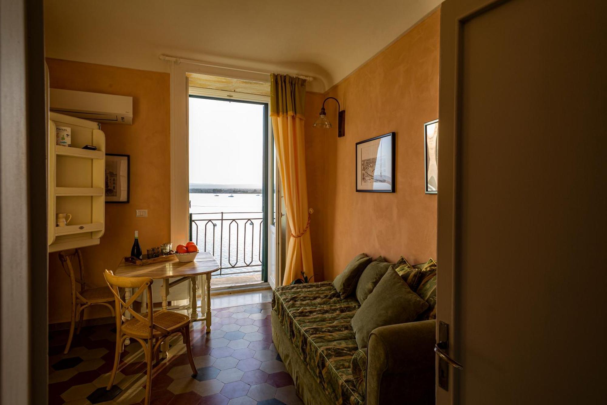 Dimora Di Ulisse Sea View Holiday Apartment Syracuse Eksteriør billede